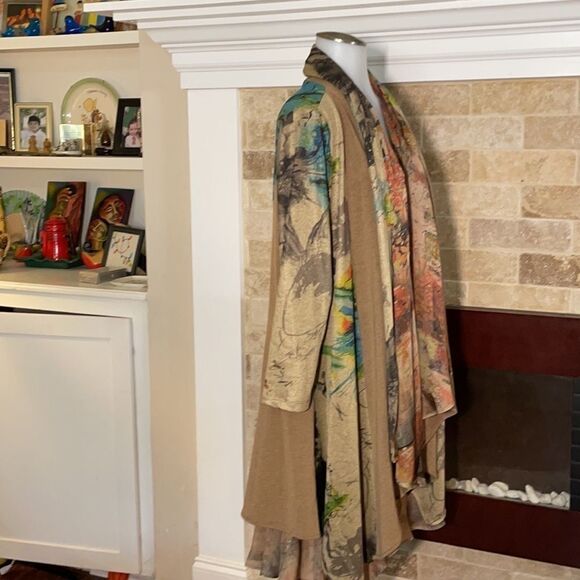 Anea. A Multicolored cardigan - Picture 2 of 4